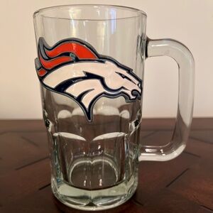 Denver Broncos 32 oz glass beer mug